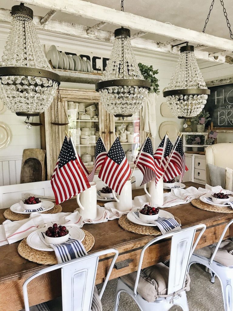 Vintage Inspired Patriotic Decor