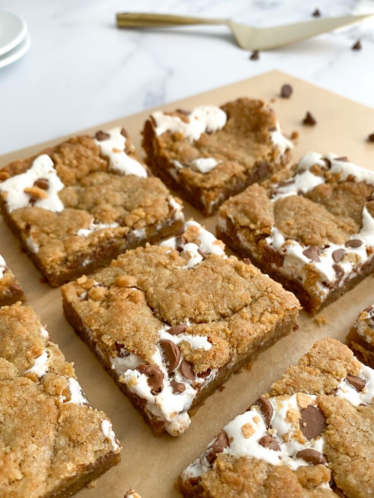 S'mores Cookie Bars - Football Tailgate Recipes - Midwest Life and Style Blog