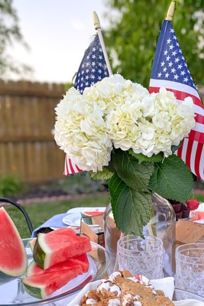 Red White and Blue Summer Table | Midwest Life and Style Blog