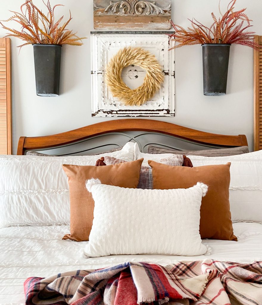 Cozy and Colorful Fall Home - Midwest Life and Style Blog