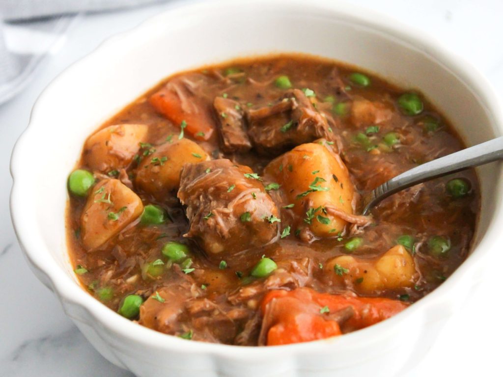 Easy Crockpot Irish Beef Stew - Midwest Life and Style  Blog