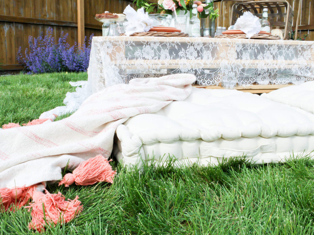 How To Easily Create A Casual Boho Summer Picnic - Midwest Life and Style Blog