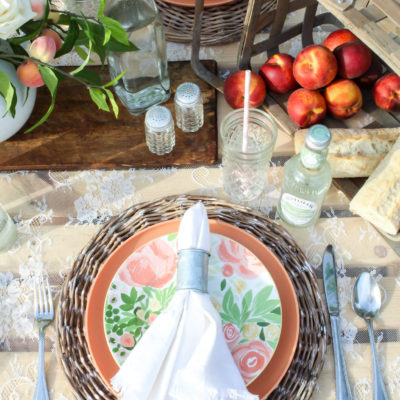 How To Easily Create A Casual Boho Summer Picnic