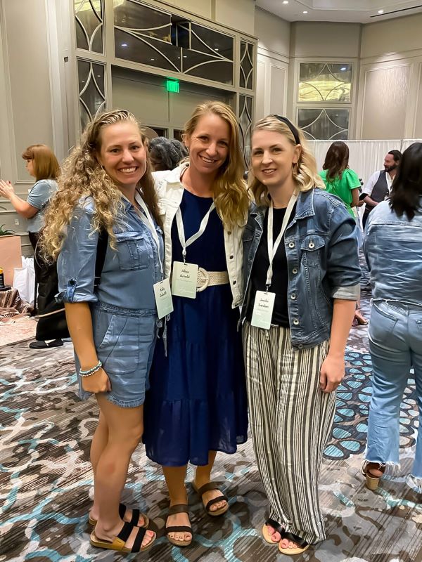 Group photo with my two roomates Kelly and Aliya before a Haven Conference session.