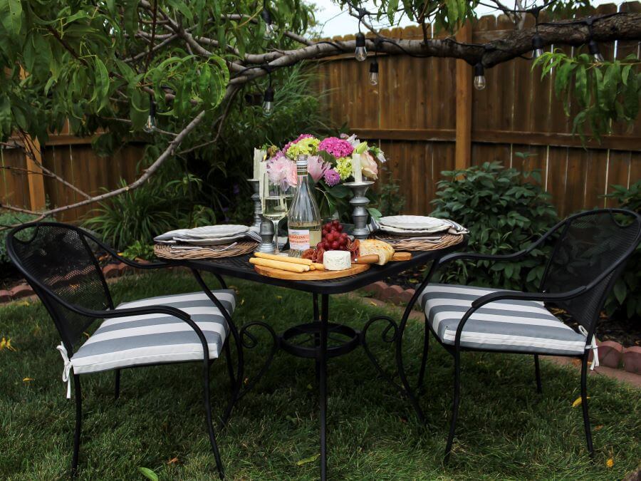 How To Style A Romantic Outdoor Table for Two - Midwest Life and Style Blog