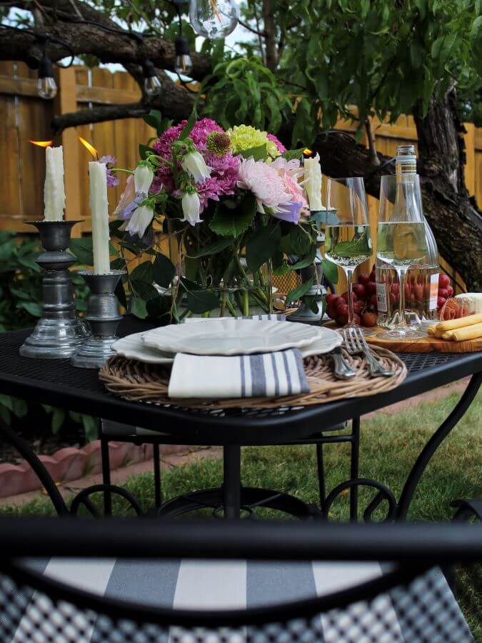 How To Style A Romantic Outdoor Table for Two - Midwest Life and Style Blog