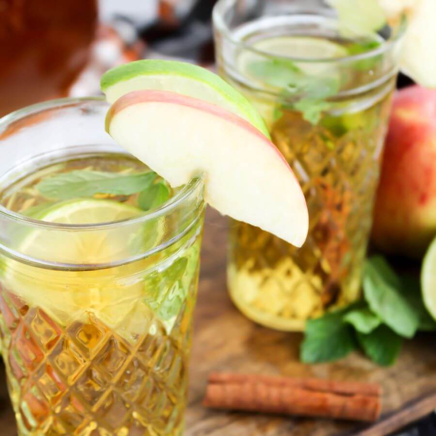 The Ultimate Apple Cider Mojitos For Game Day - Midwest Life and Style Blog