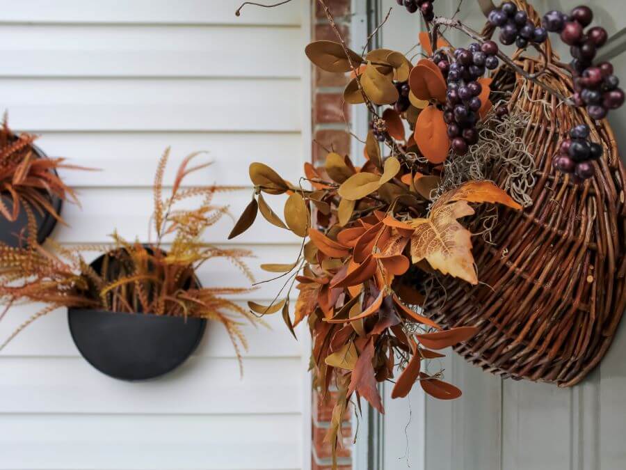 Fall Door Basekt on the Front Door - Midwest Life and Style Blog