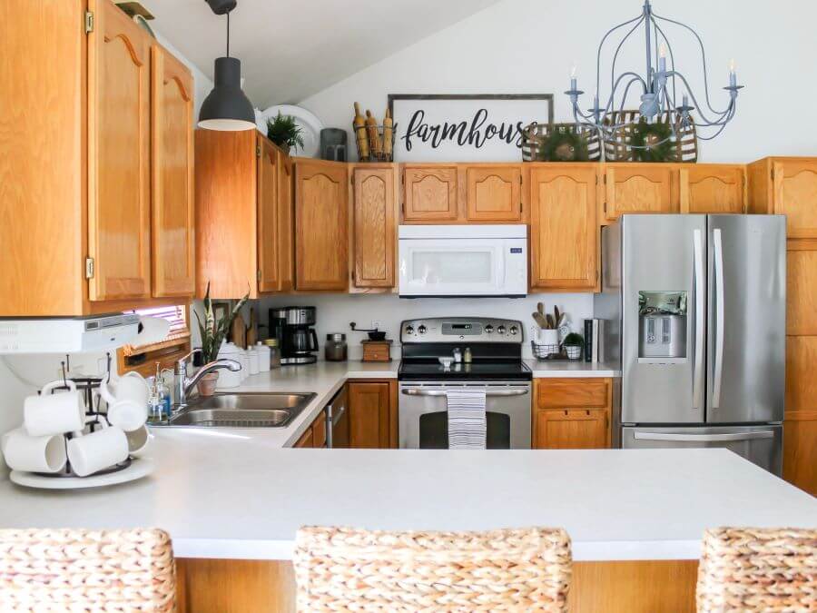 Simple Ways To Customize An Outdated Kitchen On A Budget - Midwest Life and Style Blog