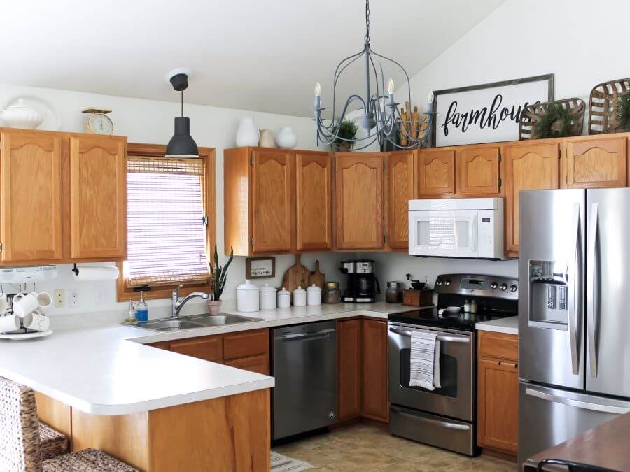 Simple Ways To Customize An Outdated Kitchen On A Budget - Midwest Life and Style Blog