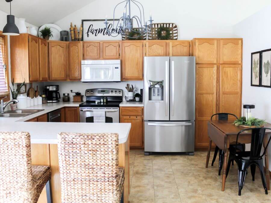 Simple Ways To Customize An Outdated Kitchen On A Budget - Midwest Life and Style Blog