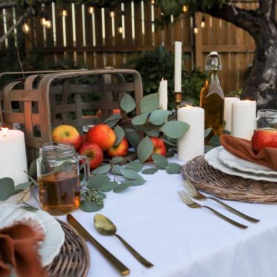 Simple Tips For Styling A Cozy Backyard Harvest Picnic This Fall