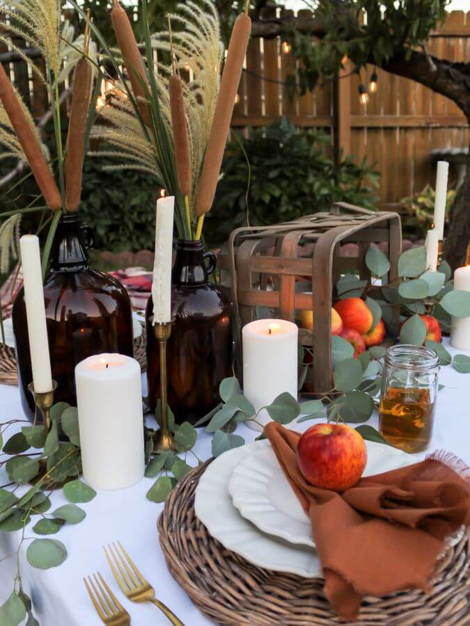 Simple Tips for Styling A Cozy Backyard Harvest Picnic This Fall - Midwest Life and Style Blog