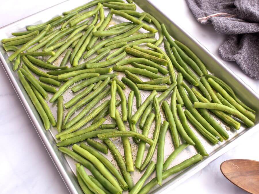 Tender Oven Roasted Green Beans With Bacon - Midwest Life and Style Blog