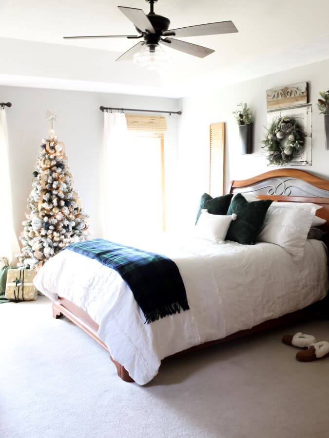 Cozy And Classic Holiday Home Tour - Midwest Life and Style Blog