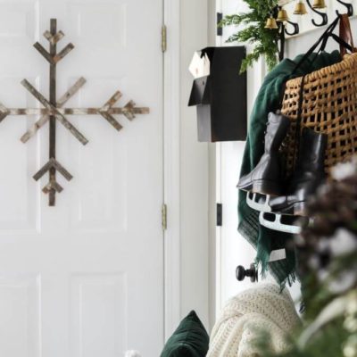 A Cozy and Classic Tartan Plaid Holiday Home Tour