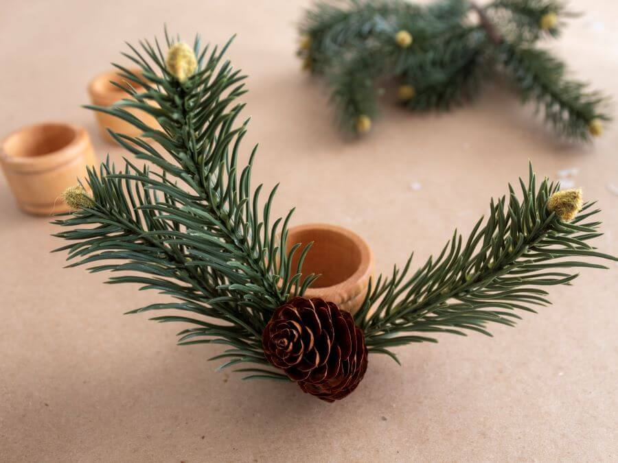 Beautiful And Festive Christmas Napkin Rings In Under 10 Minutes - Midwest Life and Style Blog