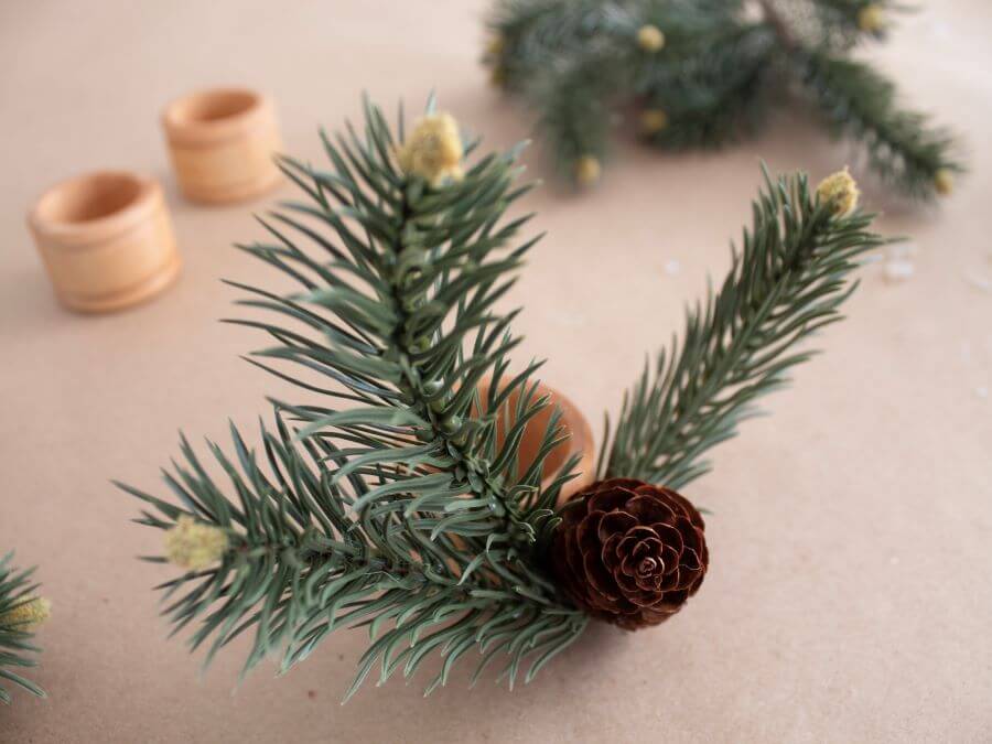 Beautiful And Festive Christmas Napkin Rings In Under 10 Minutes - Midwest Life and Style Blog