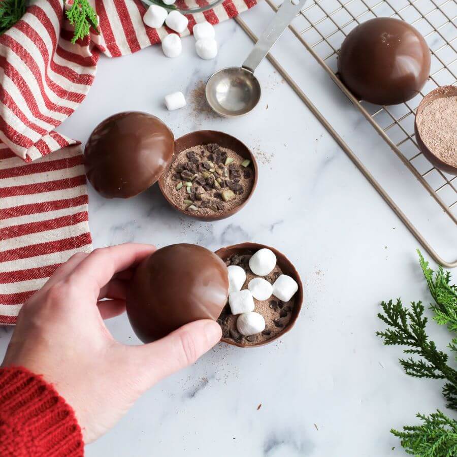 How To Make Hot Cocoa Bombs 6 Different Ways - Midwest Life and Style Blog