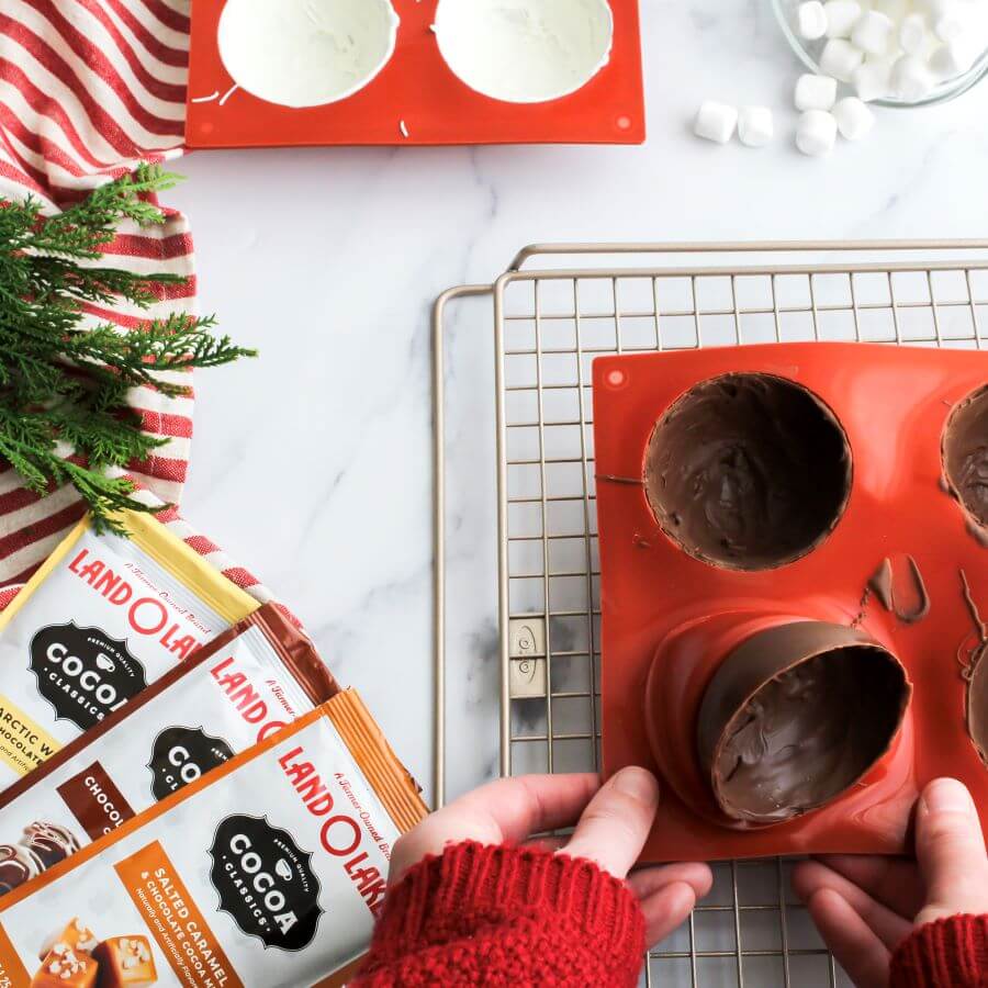 How To Make Hot Cocoa Bombs 6 Different Ways - Midwest Life and Style Blog