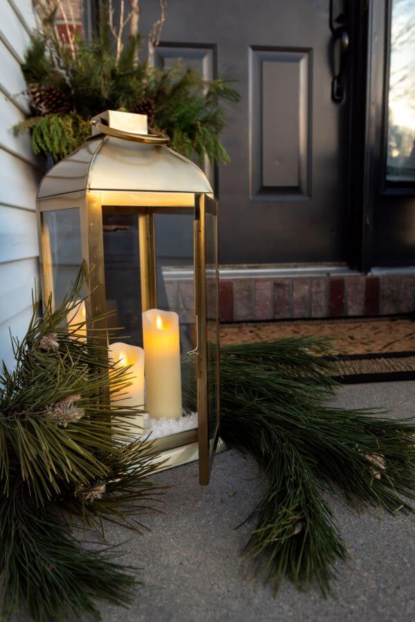 A Simple Winter Front Porch Refresh For The New Year - Midwest Life and Style Blog