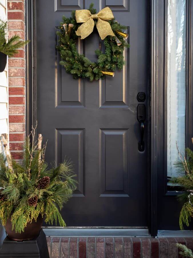 A Simple Winter Front Porch Refresh For The New Year - Midwest Life and Style Blog