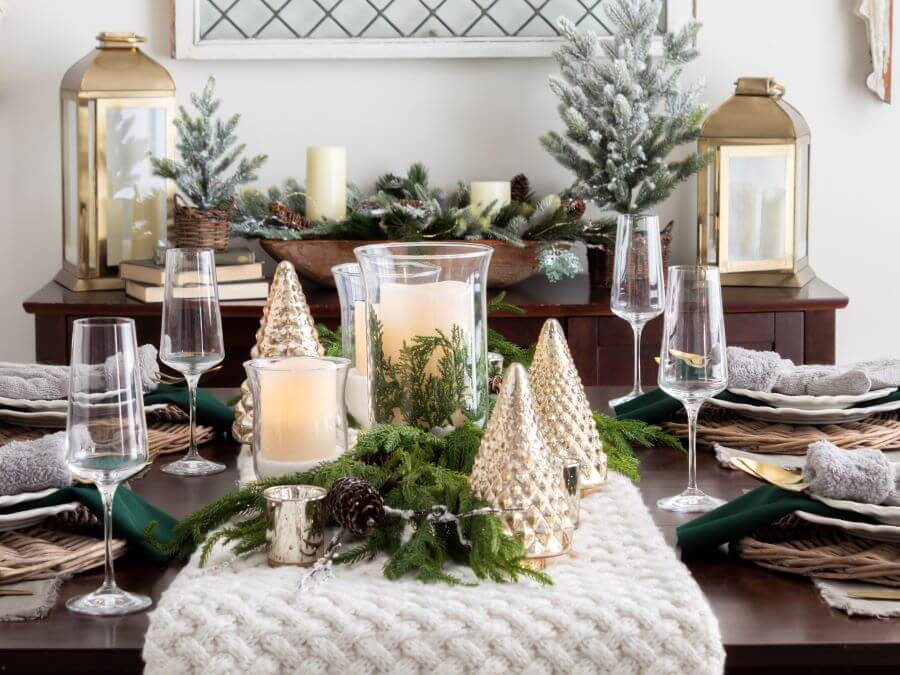 Simple and Festive Christmas Centerpiece Ideas - Hurricane Candle Holder with Epsom Salt and Christmas Greenery