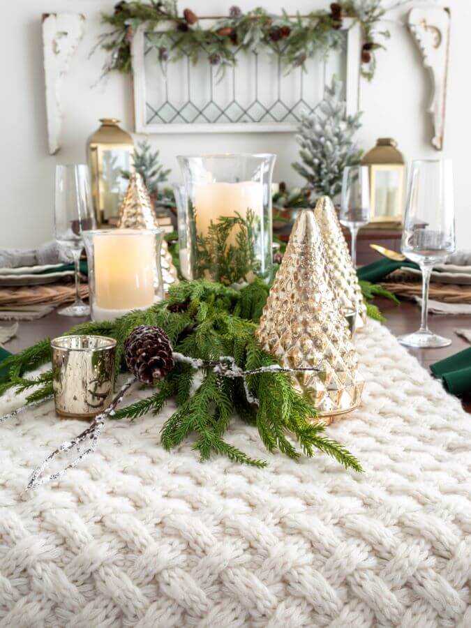 5 Ways To Create A Cozy Winter Wonderland Tablescape - Midwest Life and Style Blog