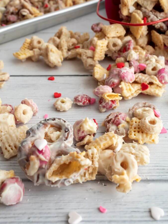 Festive 15 Minute Valentine's Day Snack Mix - Midwest Life and Style Blog