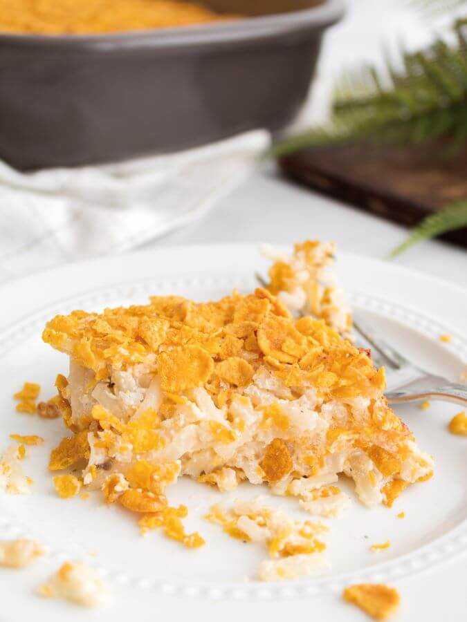 Cheesy Hashbrown Potato Casserole - Easy Thanksgiving Side Dishes