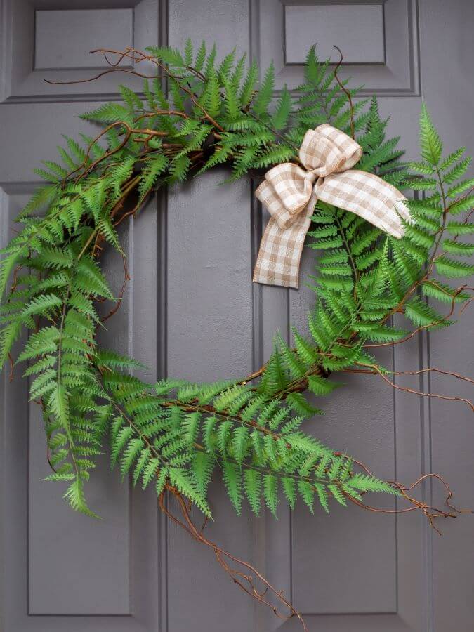 How To Make A Fern Wreath For Springtime - Midwest Life and Style Blog