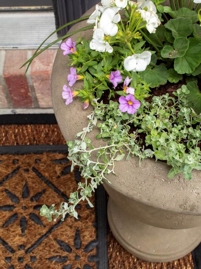 Summer flower planters in stone urn - Midwest LIfe and style Blog