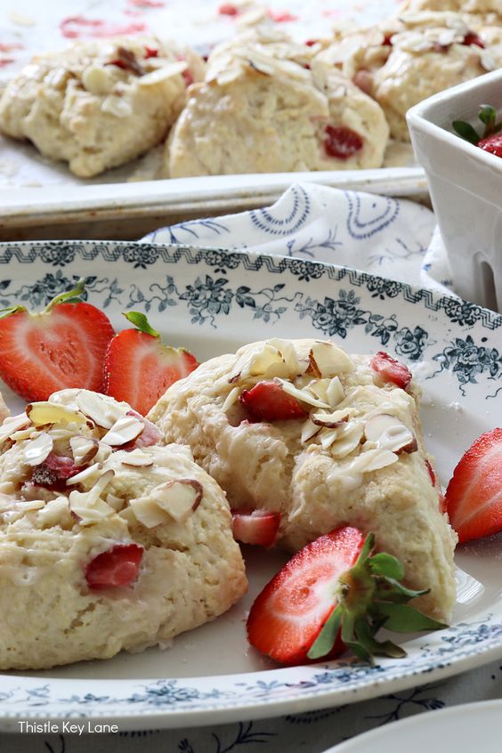 Strawberry Scones from Thistle Key Lane - Week in Rewind with Midwest Life and Style 