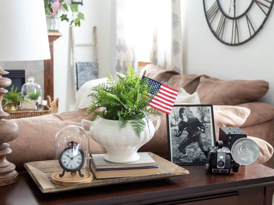 Easy and Effortless Patriotic Summer Home Tour - Midwest Life and Style Blog