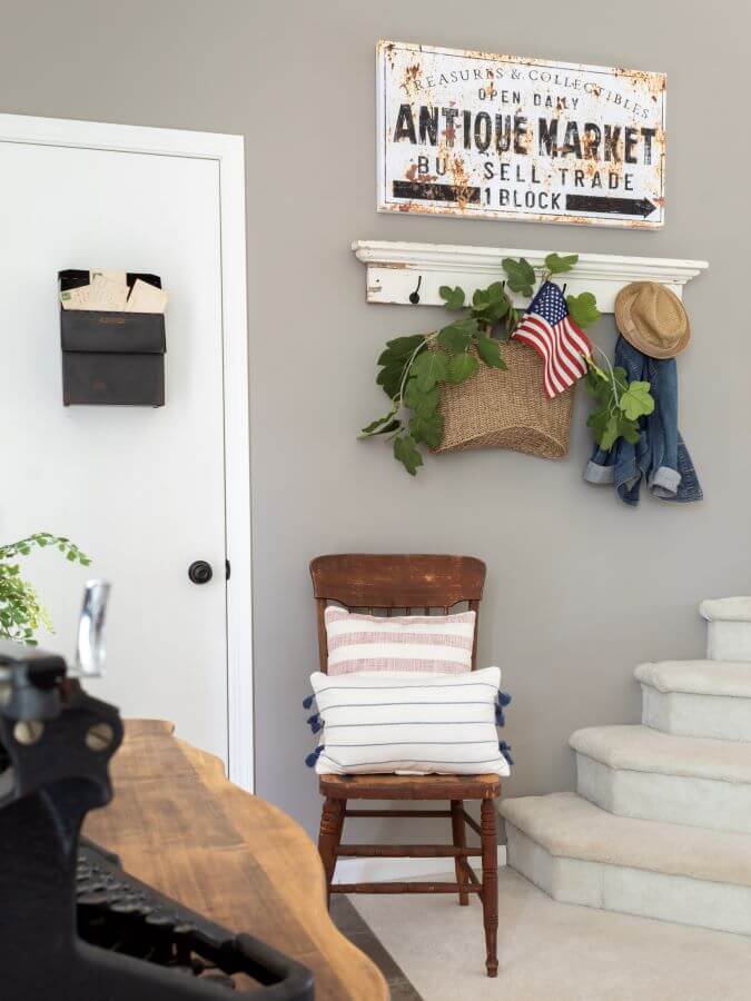 Easy and Effortless Patriotic Summer Home Tour - Midwest Life and Style Blog