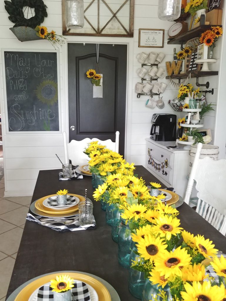 Sunflowers in Decor from Southern Spangled - Week in Rewind with Midwest Life and Style