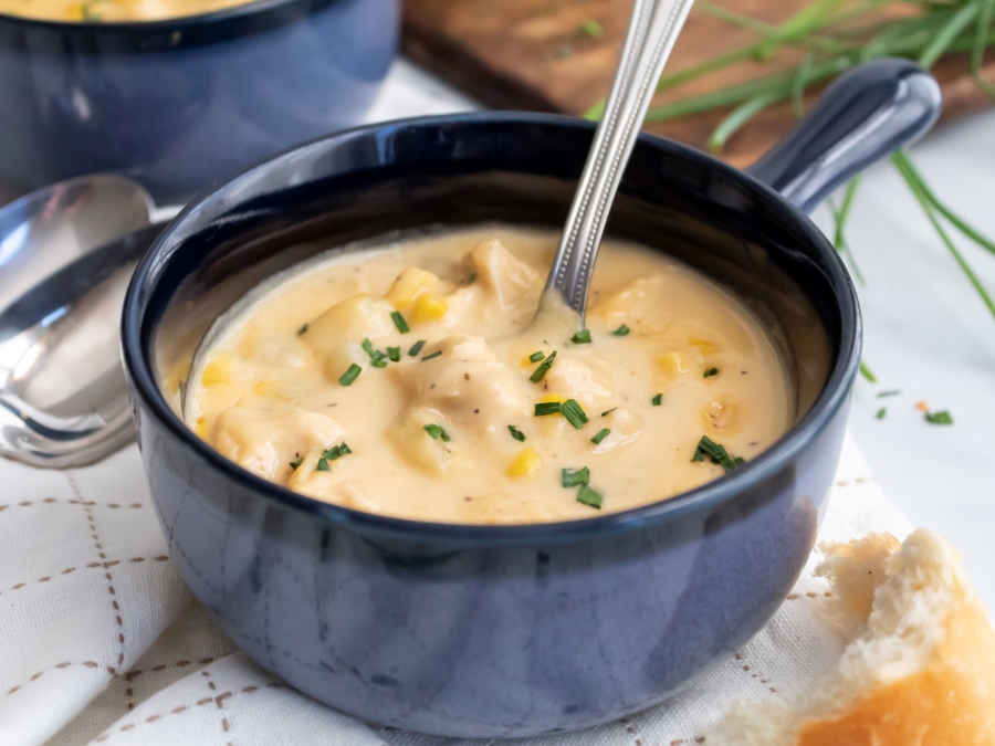 Creamy Chicken and Corn Chowder 