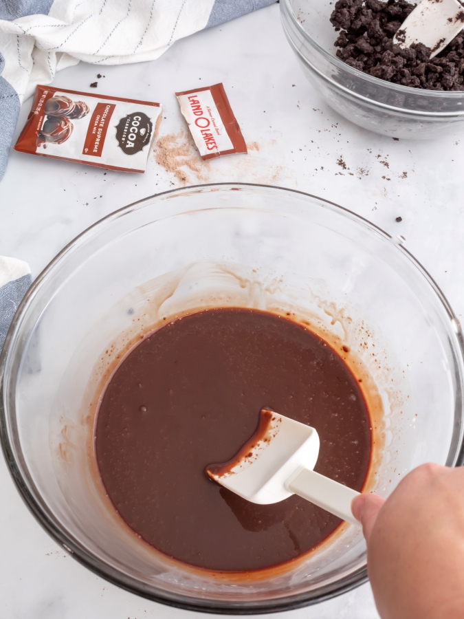 Making Chocolate Ganache with Milk Chocolate Chips and Heavy Whipping Cream - Midwest Life and Style Blog