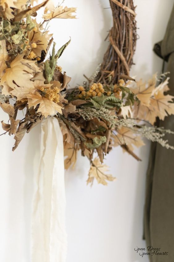 DIY Fall Wreath from Open Doors Open Hearts - Week in Rewind with Midwest Life and Style