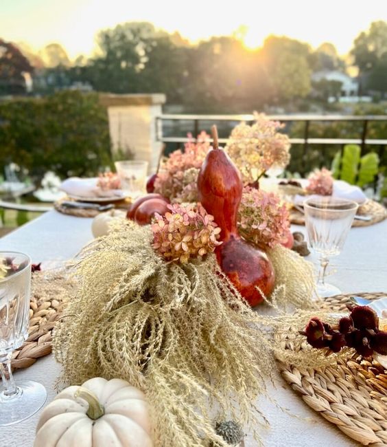 Foraged Fall Tablescape from South House Designs - Week in Rewind with Midwest Life and Style