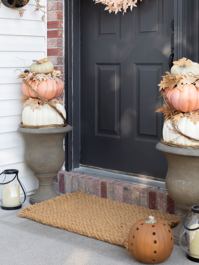 How To Decorate A Small Front Porch For Fall - Midwest Life and Style Blog