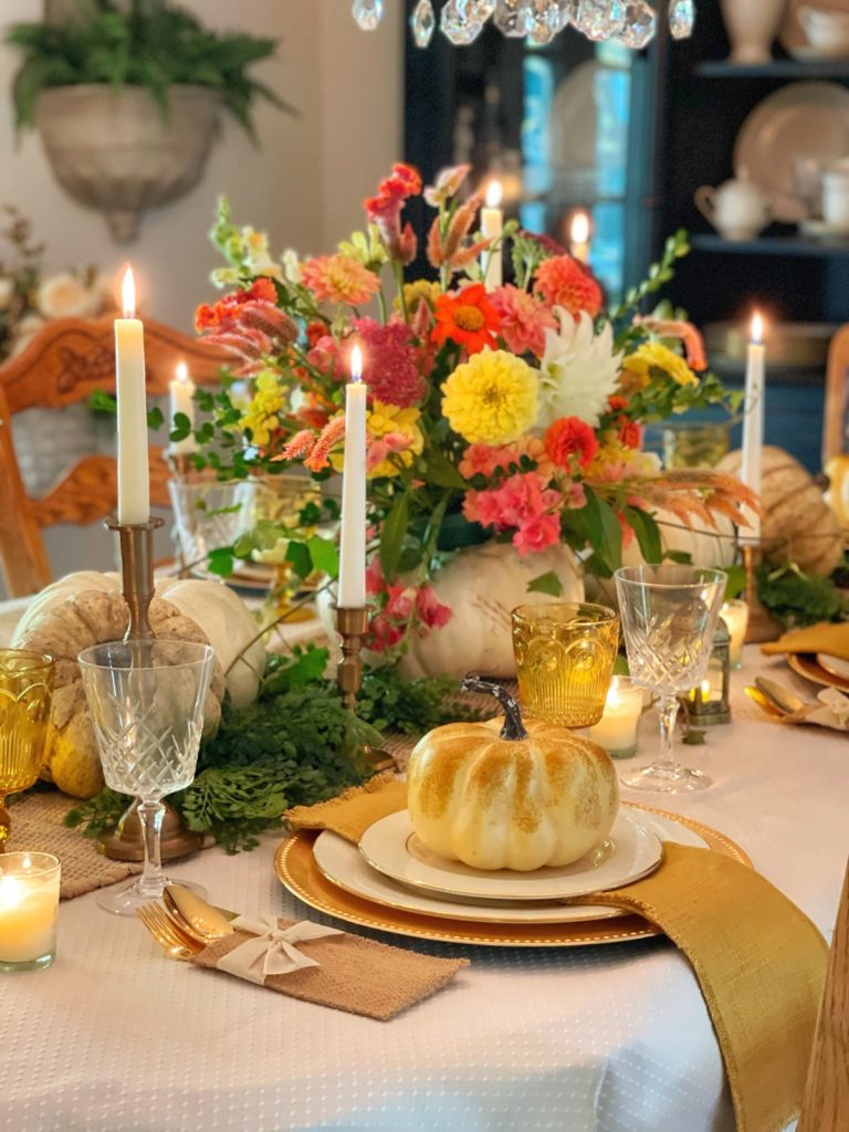 Friendsgiving Brunch Tablescape from Bricks 2 Blooms