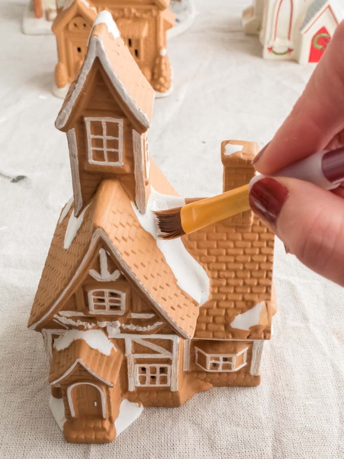 How To Make A Gingerbread Snow Glovbe Centerpiece - Midwest Life and Style Blog