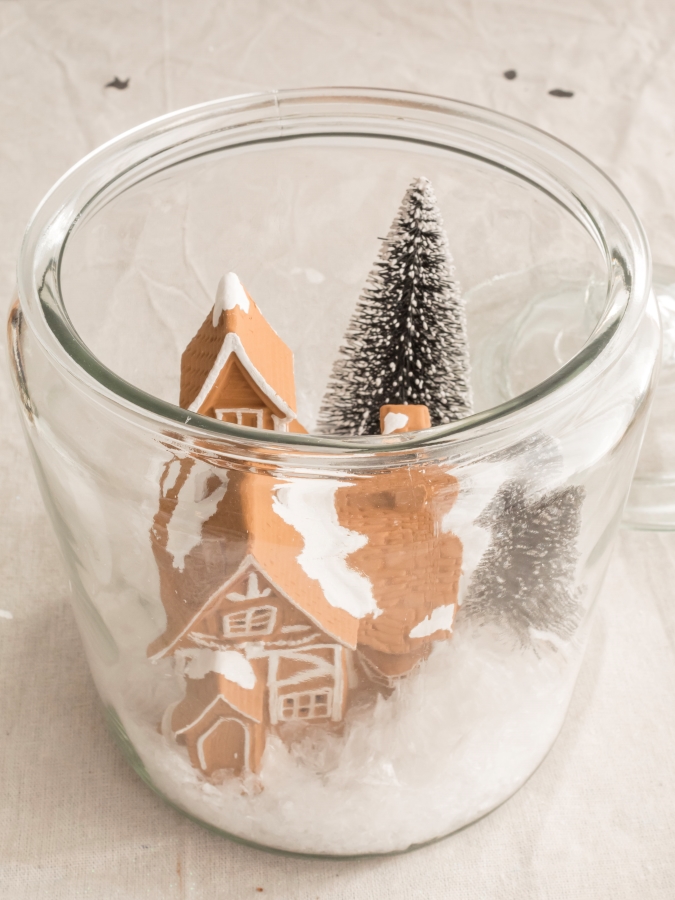 How To Make A Gingerbread Snow Glovbe Centerpiece - Midwest Life and Style Blog