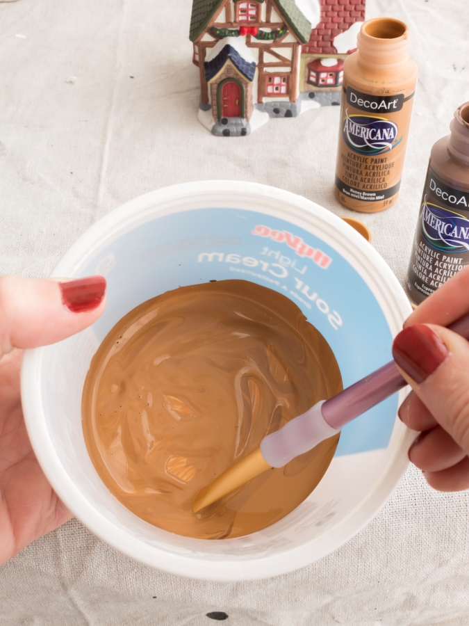 Mixing Brown Paint To Look Like The Color of Gingerbread - Midwest Life and Style Blog