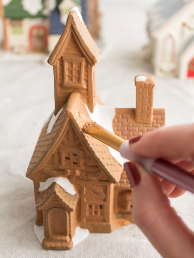 How To Make A Gingerbread Snow Glovbe Centerpiece - Midwest Life and Style Blog