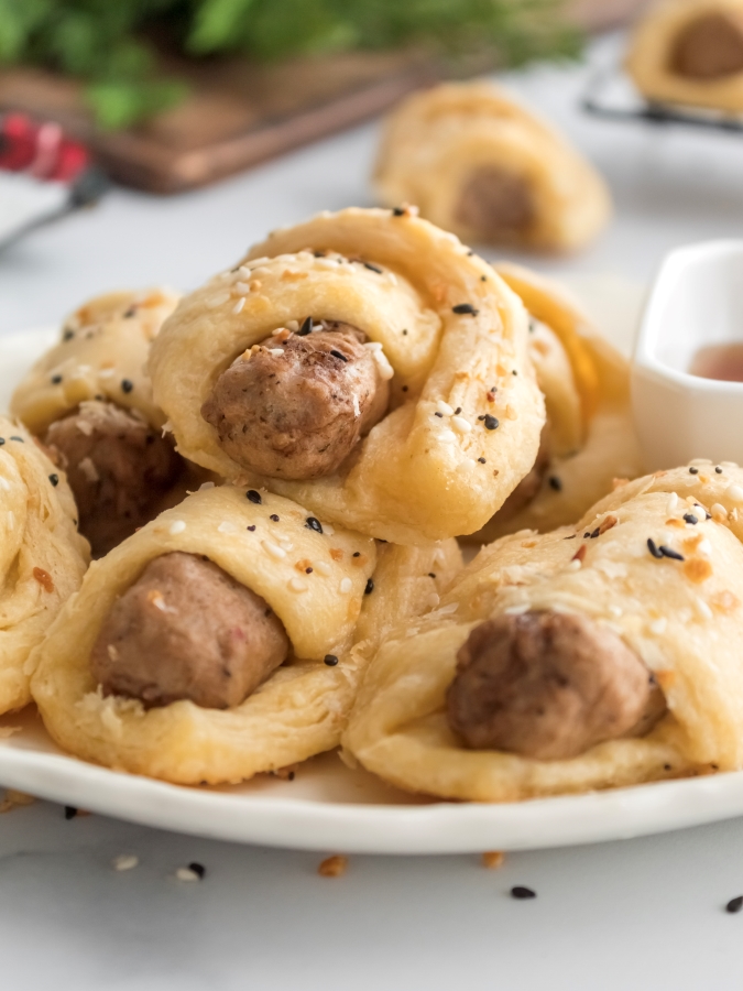 Easy Breakfast Sausage Crescent Rolls For The Holidays - Midwest Life and Style Blog