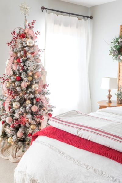 How to decorate a flocked christmas tree