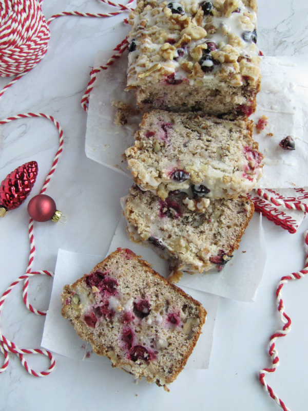 Cranberry Walnut Bread from Pinecones and Acorns - Week in Rewind with Midwest Life and Style