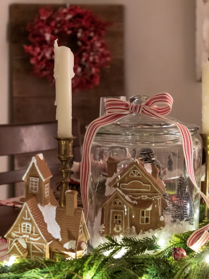 DIy Gingerbread Snow Globe Centerpiece - Midwest Life and Style Blog